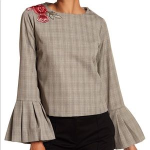 Nordstrom Harlowe & Graham bell sleeve top